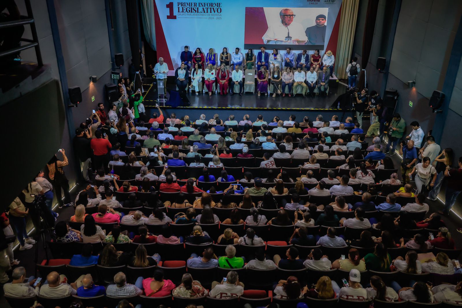 Acude Rocha a informe legislativo de diputados de Morena en el sur de Sinaloa
