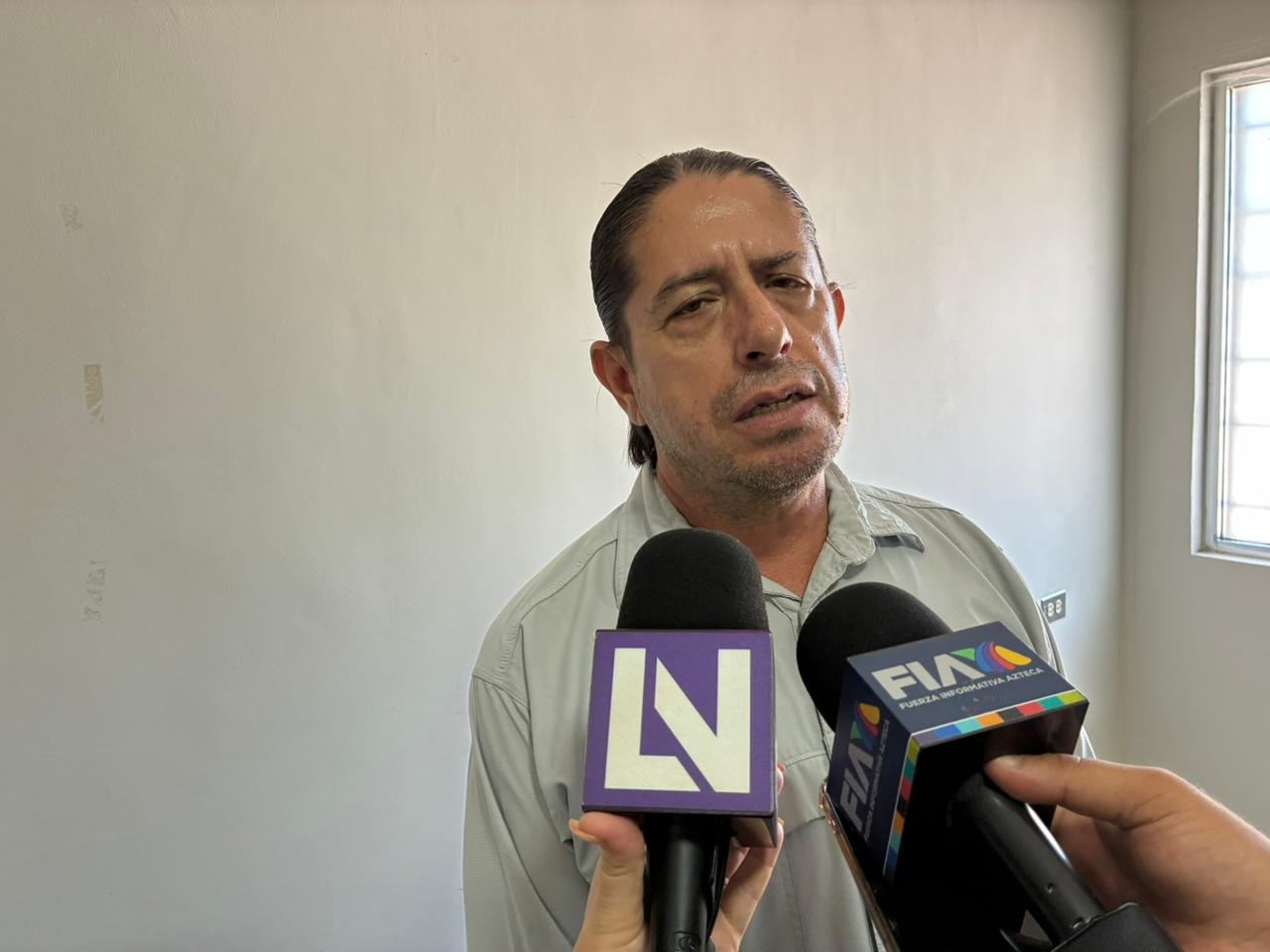 Ayuntamiento de Ahome y floristas acuerdan precios de flores para Día de Muertos