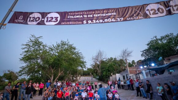 “Ya tenemos calles bonitas, estábamos olvidados”; Juan de Dios Gámez entrega calles en la 16 de Septiembre en Culiacán, Sinaloa