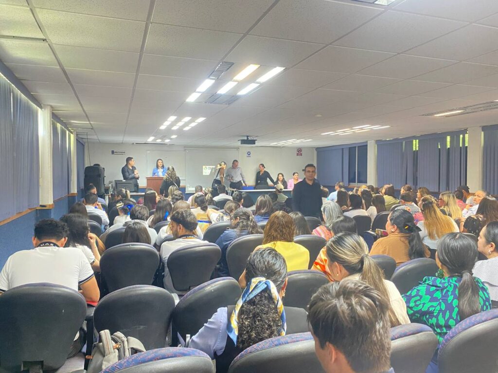 foro de actualización del Programa de Atención a la Diversidad en la Prepa UAS Guasave