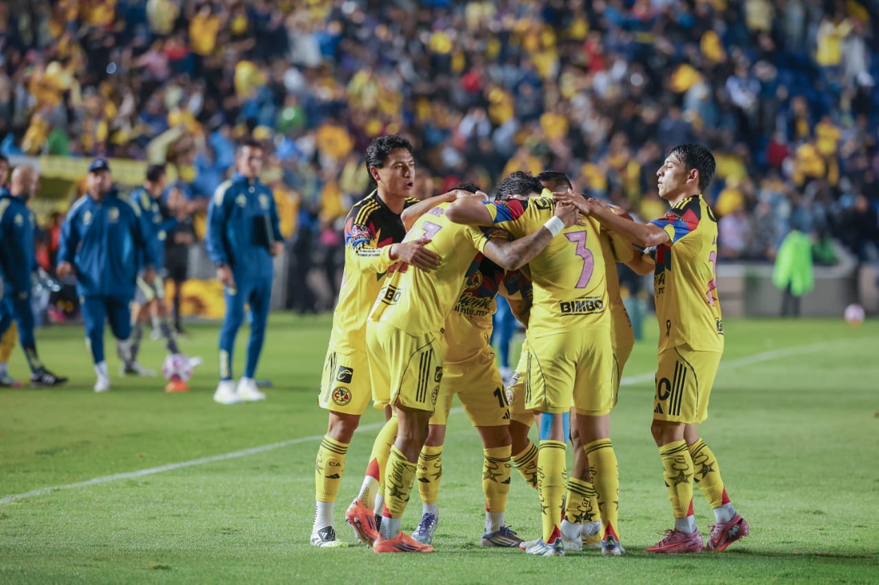 América