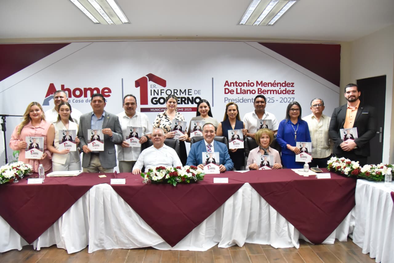 primer informe de Gobierno el alcalde Antonio Menéndez de Llano Bermúdez.