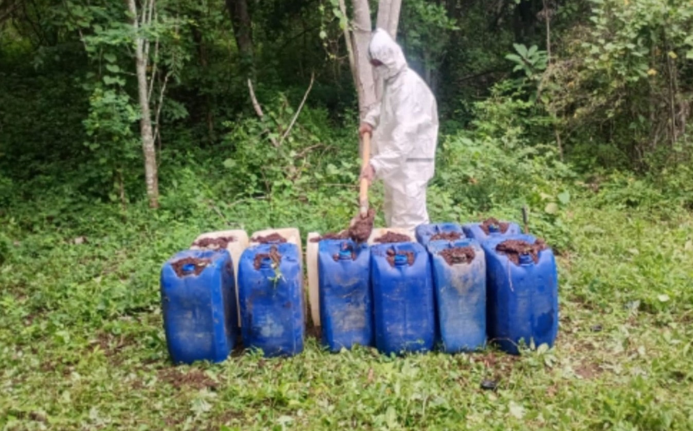 Área de almacenamiento de químicos asegurada en comunidad de Culiacán, Sin.