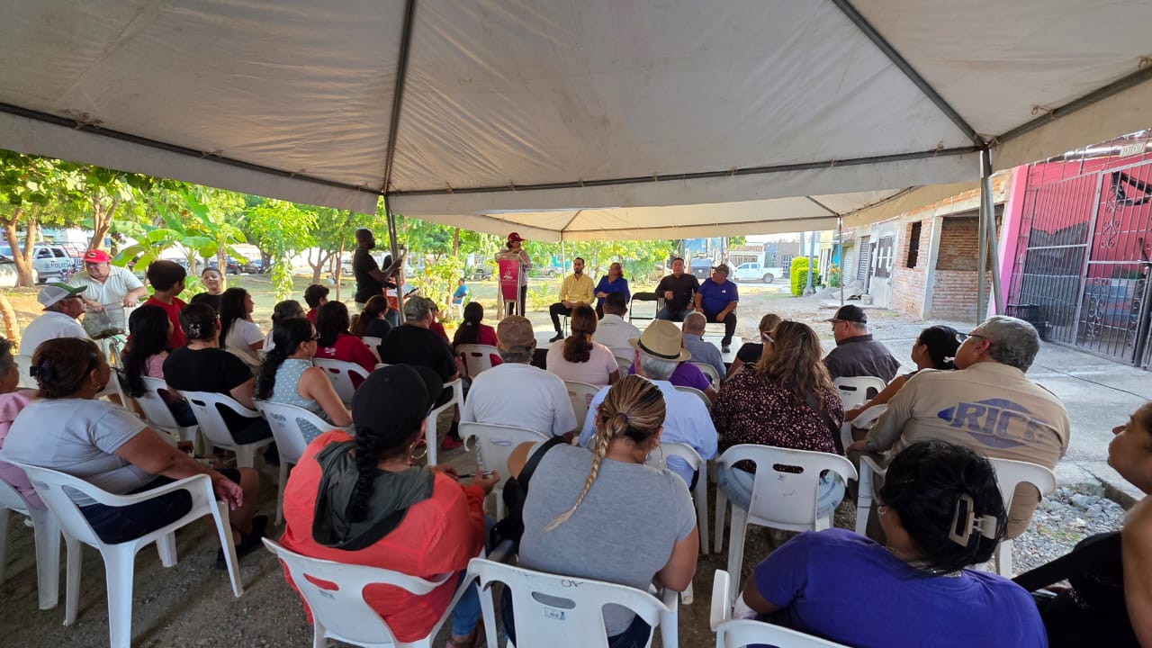 Inicia pavimentación de calles en Mazatlán