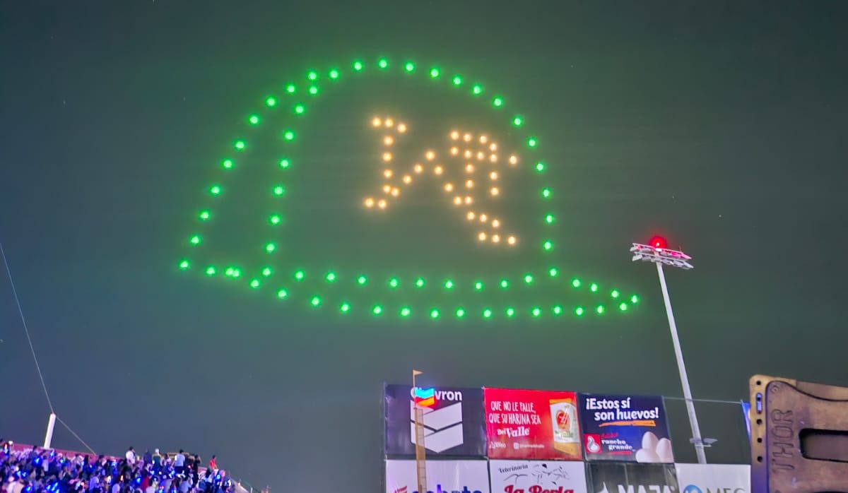Inicia temporada de beisbol en Los Mochis con encuentro entre Cañeros y Yaquis