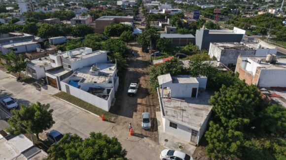 Con 6 mdp, arrancan dos obras de pavimentación en la Jaripillo, en Mazatlán, Sinaloa