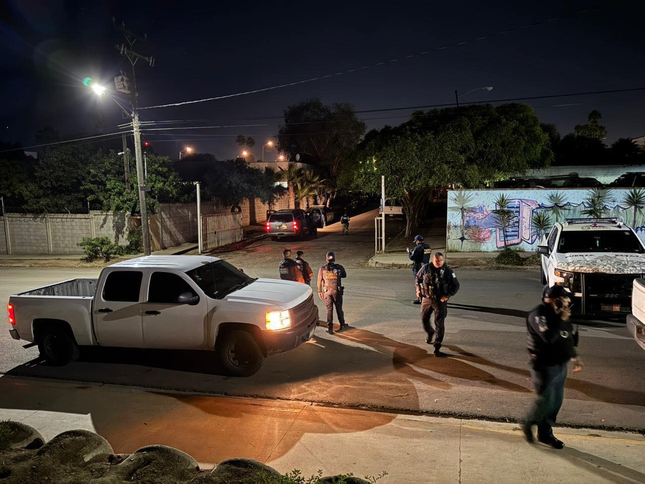 Atacan con explosivos las instalaciones de la FGE en Playas de Tijuana, Baja California