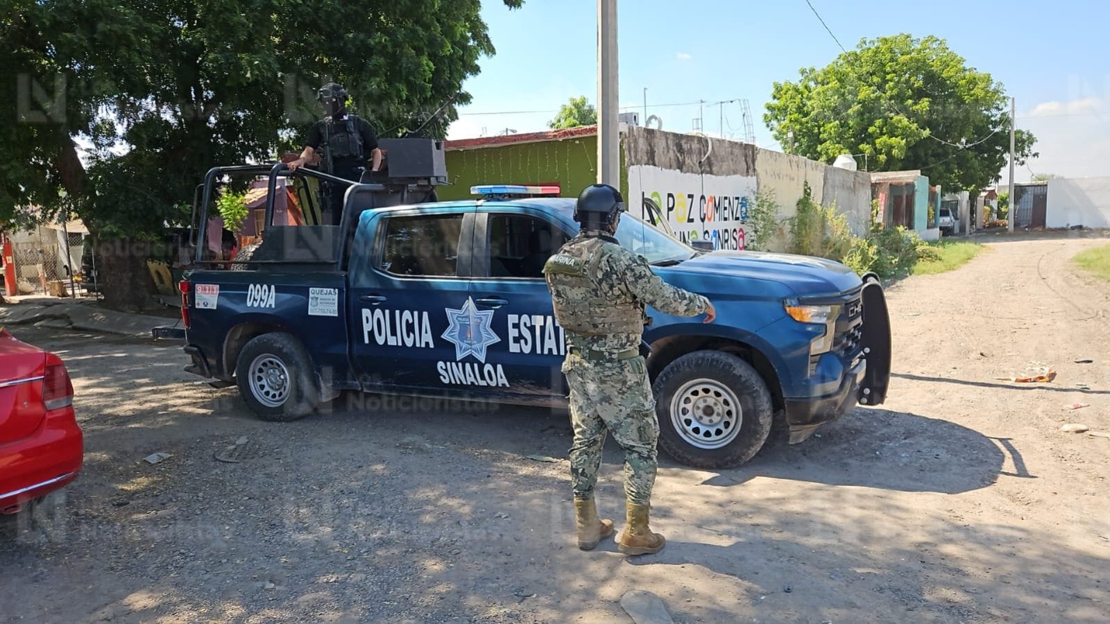 Policía Estatal resguarda zona de ataque a balazos en el fraccionamiento Santa Rocío, Culiacán