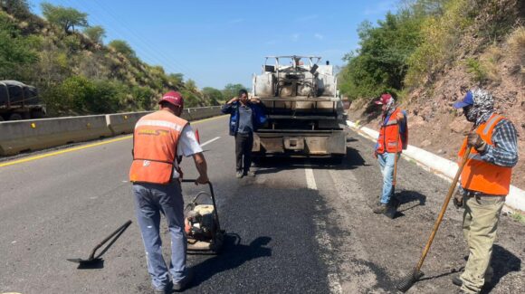 Ahome, Sinaloa, verá cómo operará el Programa Nacional de Conservación de Carreteras y Bachetón para entrarle