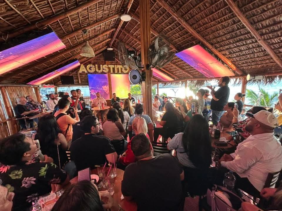 Luis Ángel "El Flaco" y Max Peraza anuncian el Baile Revolucionario" en Mazatlán