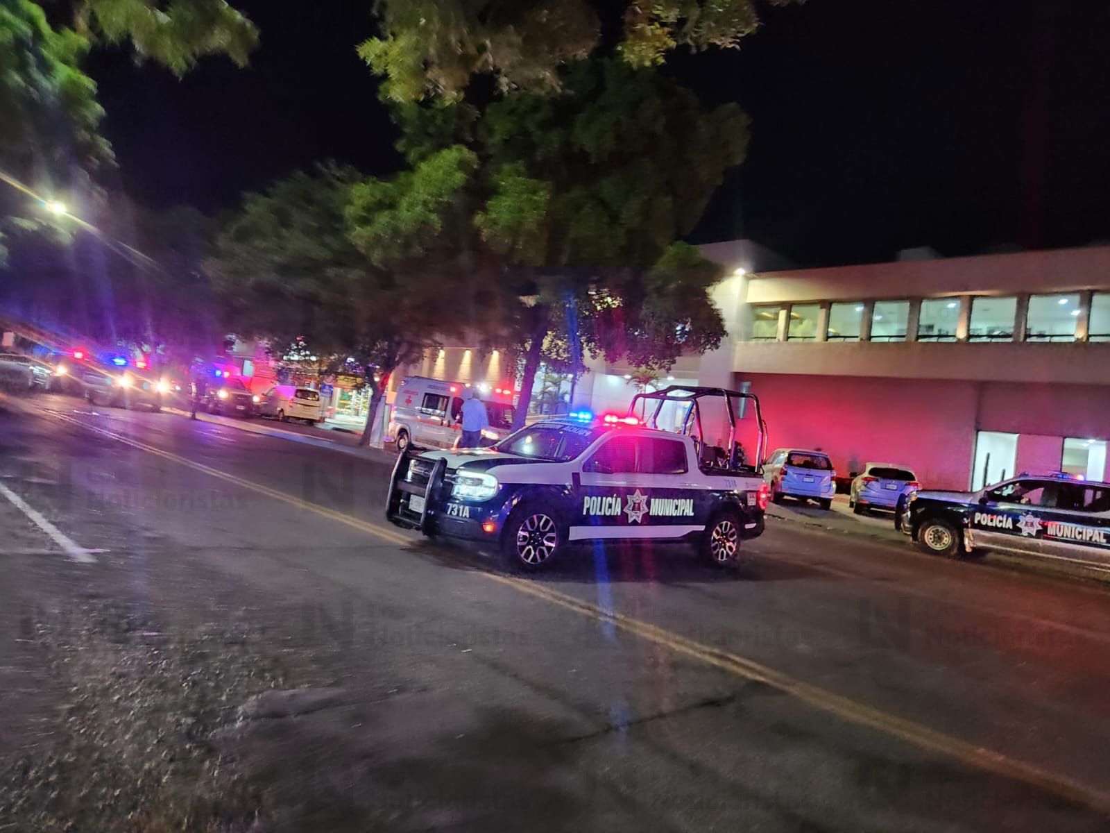 Tres heridos en ataque armado en funeraria en Culiacán