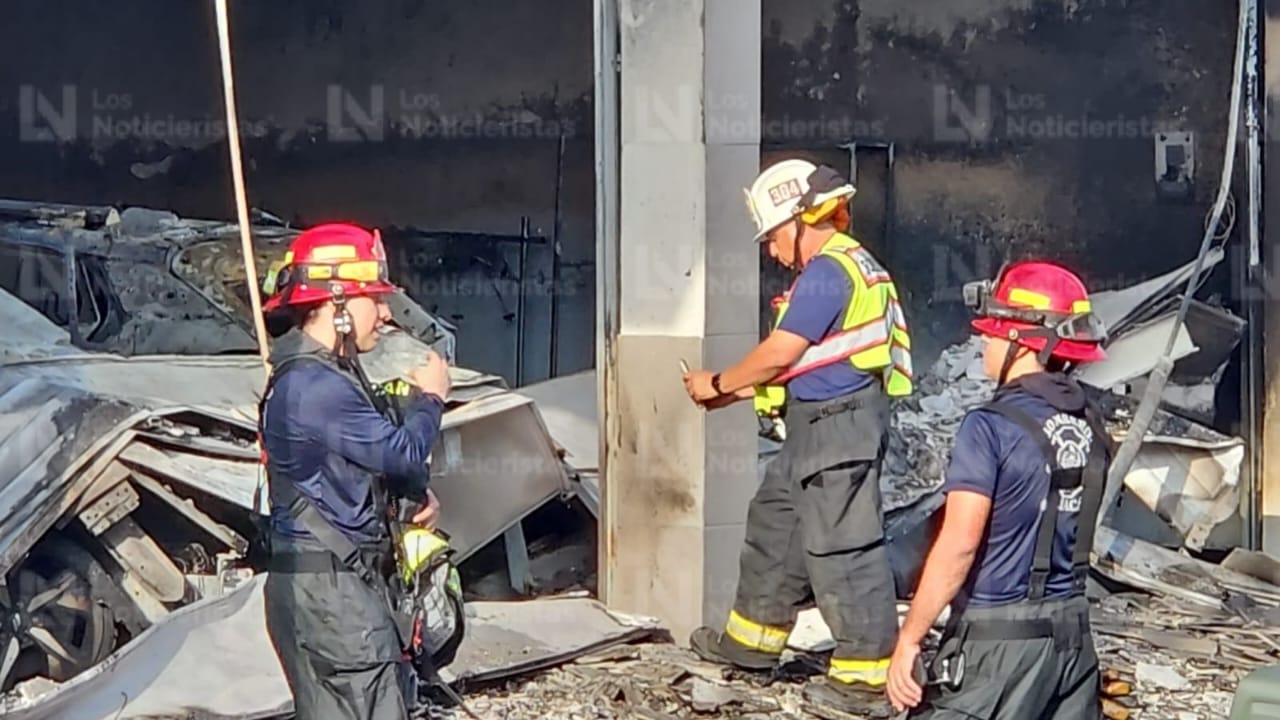 balean dos casas en colonias diferentes de culiacan
