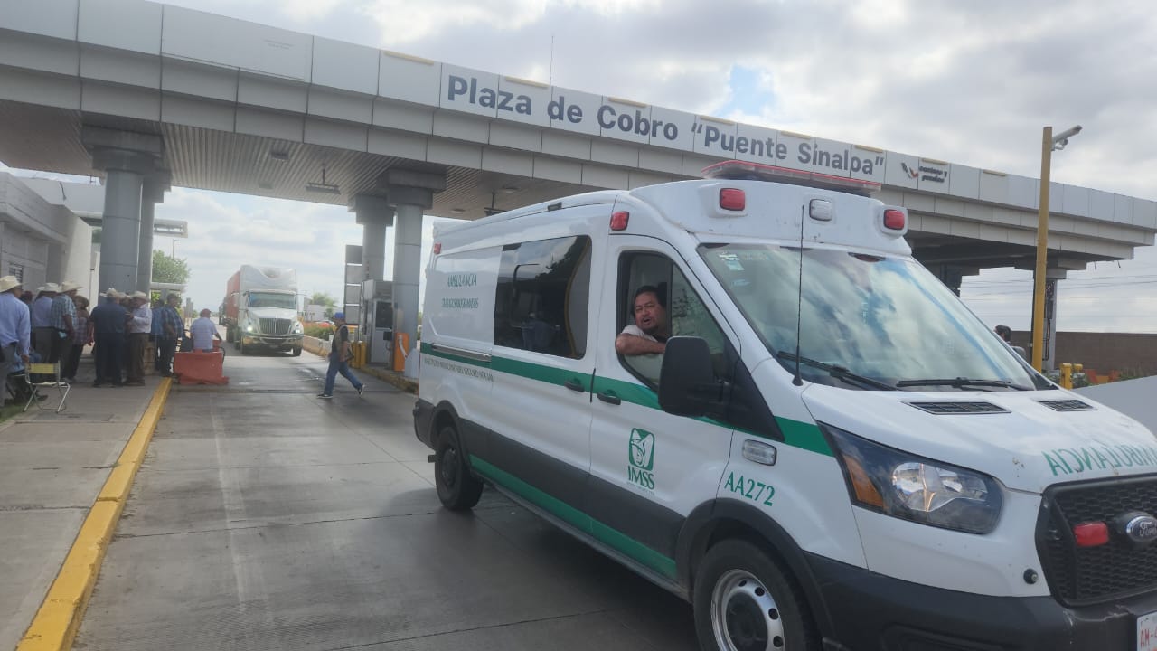 Comienzan las 72 horas de bloqueo carretero en Cuatro Caminos, Guasave, Sinaloa