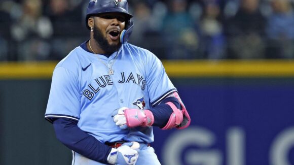 Los Blue Jays logran primer triunfo en la Serie de Campeonato de la Liga Americana