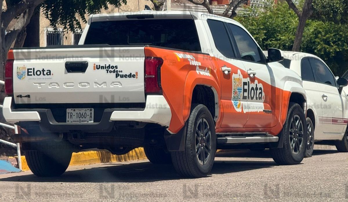 Camioneta baleada del alcalde de Elota, Richard Millán