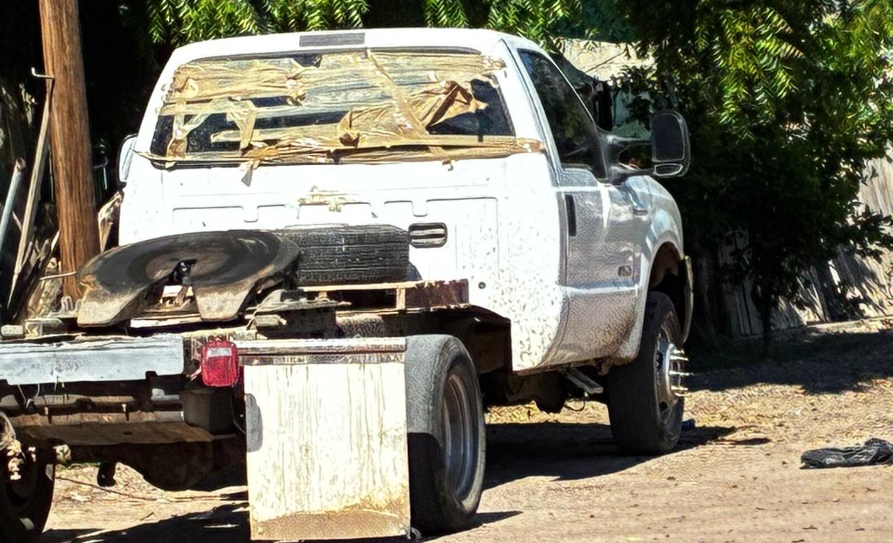 camioneta que participo en accidente en los cocos en los mochis