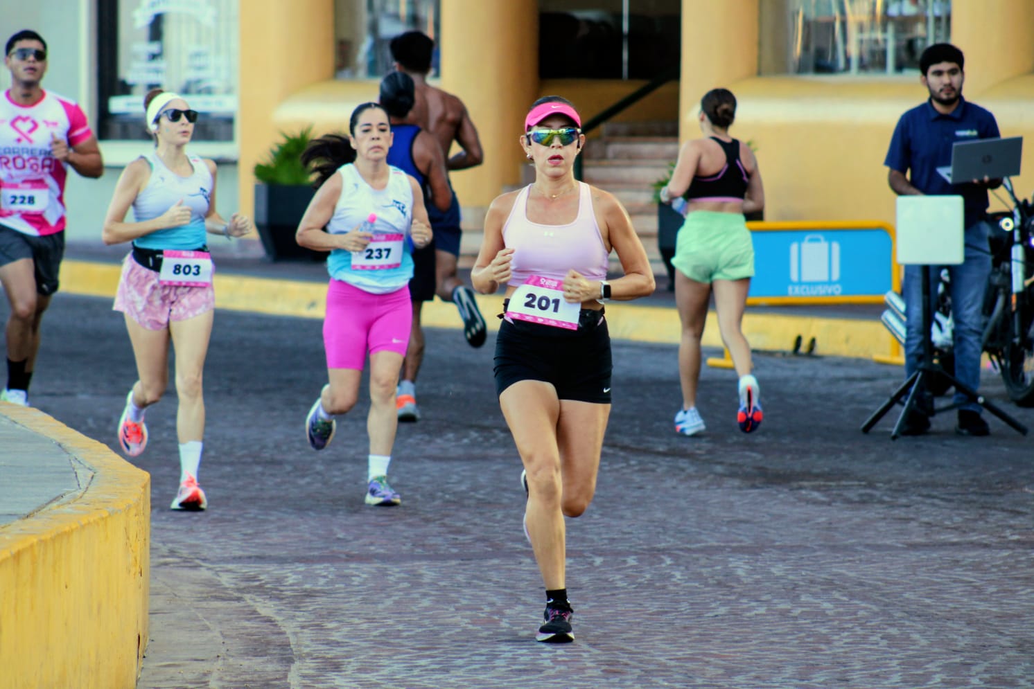 Carrera Rosa 2025 en Mazatlán, Sinaloa