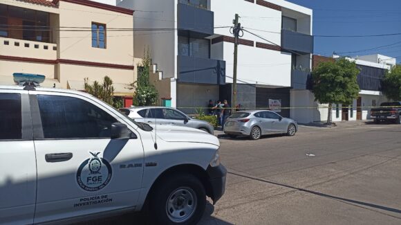Catean edificio en pleno Centro de Culiacán tras ataque armado a Tránsitos