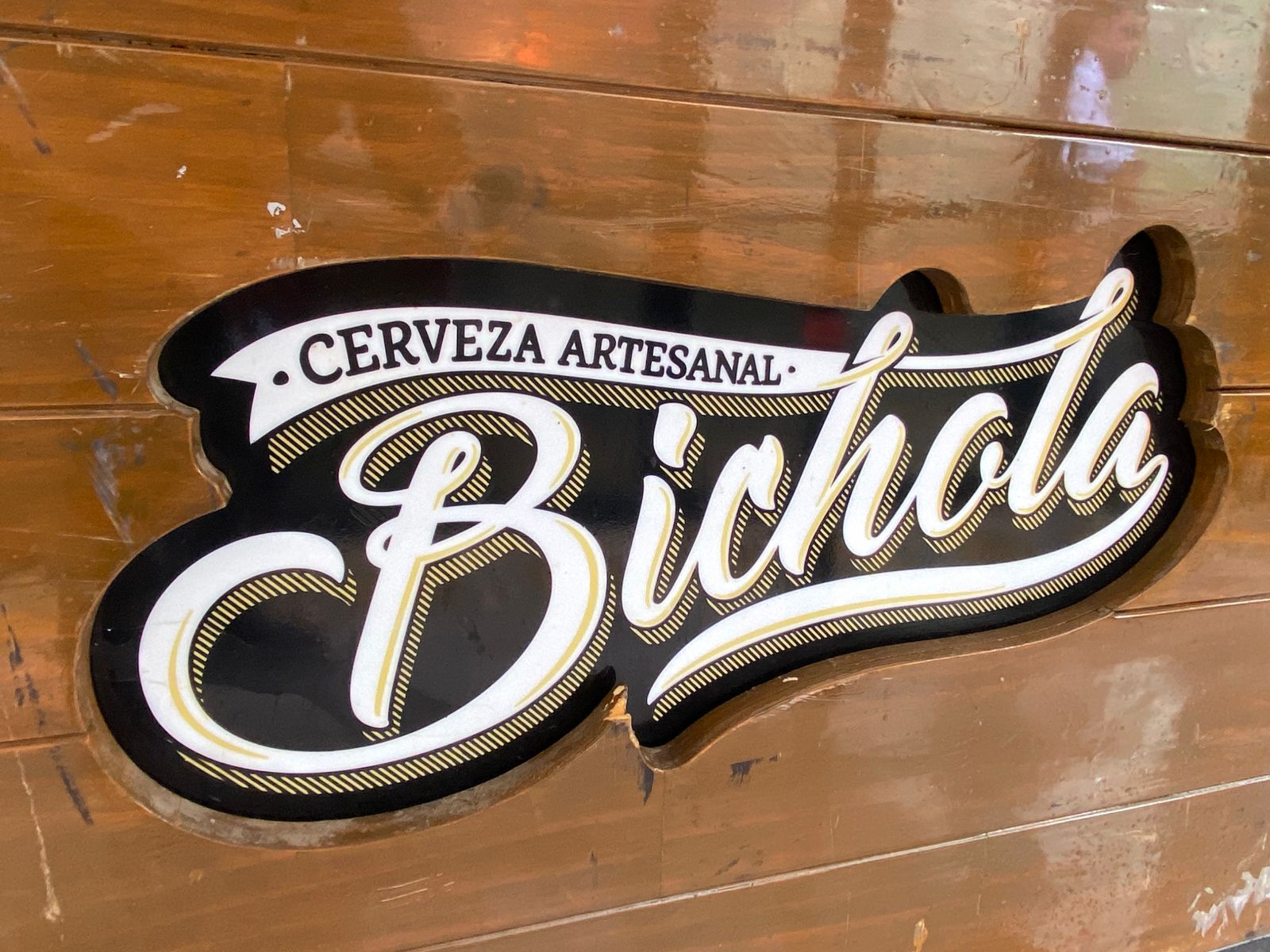 Cerveza artesanal Bichola acompañó a los platillos de Cayenna en el Oktoberfest