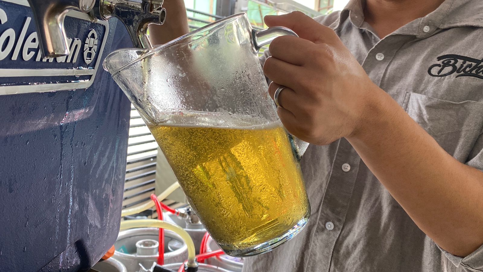 Cerveza artesanal acompañó a los platillos de Cayenna Restaurante, en Culiacán