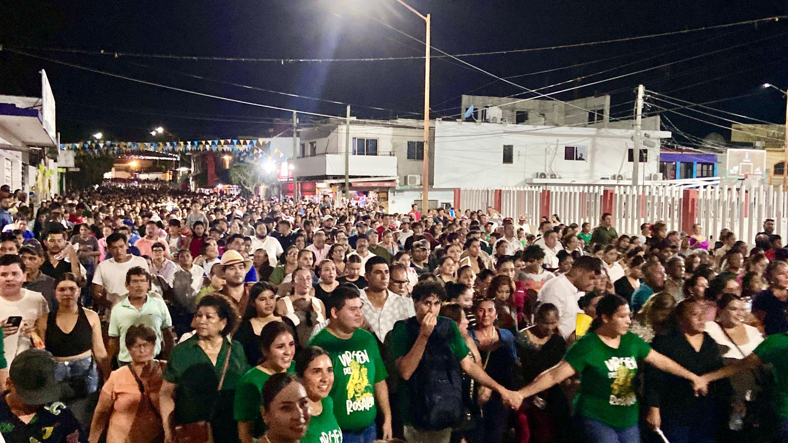 Celebran en grande a la Virgen del Rosario