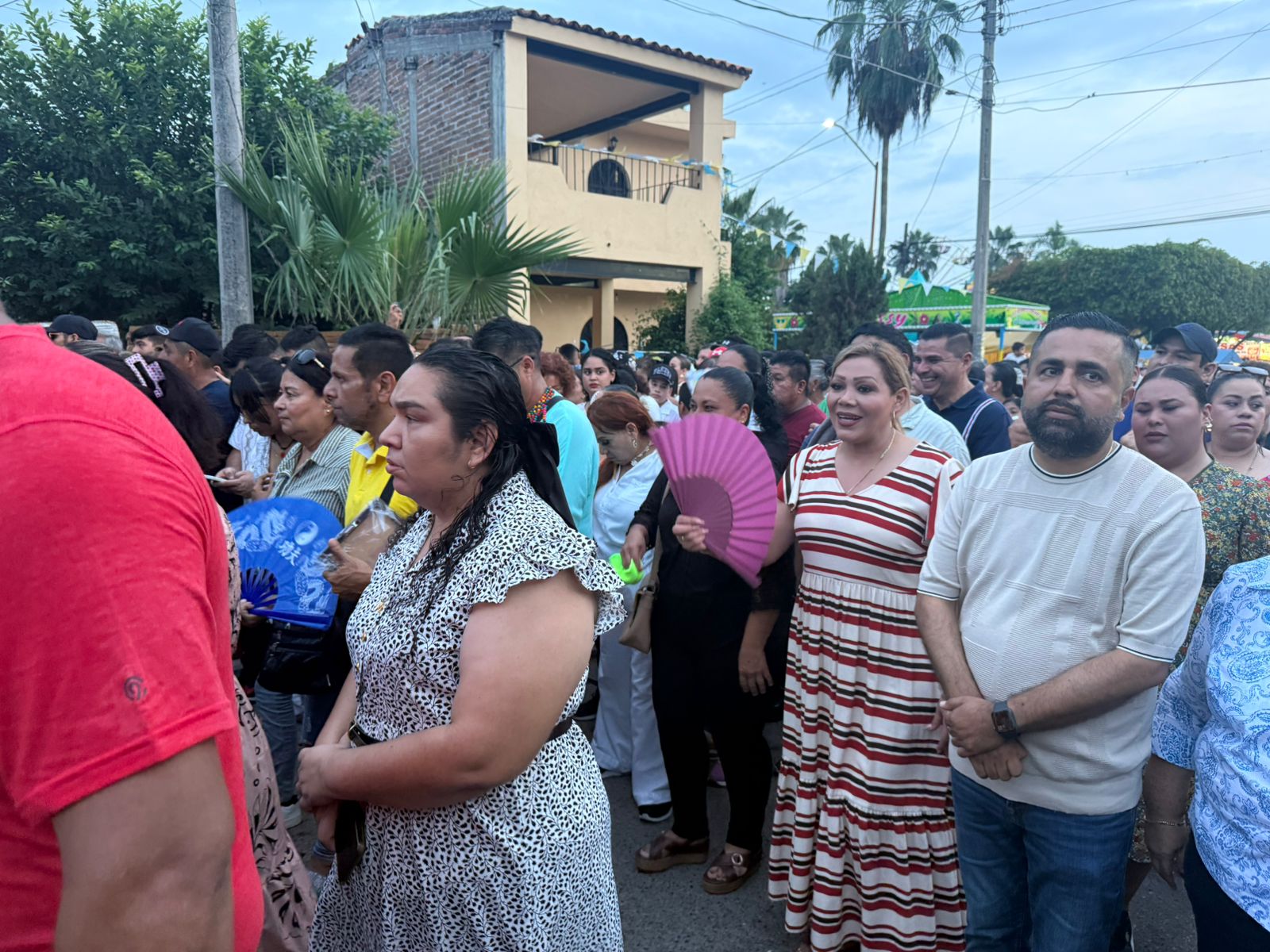 Celebran en grande a la Virgen del Rosario