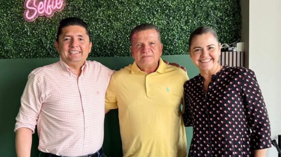 Armando “Kory” Leyson se reúne con dirigentes del PRI Sinaloa en Guasave; no cierra la puerta a futuras participaciones políticas