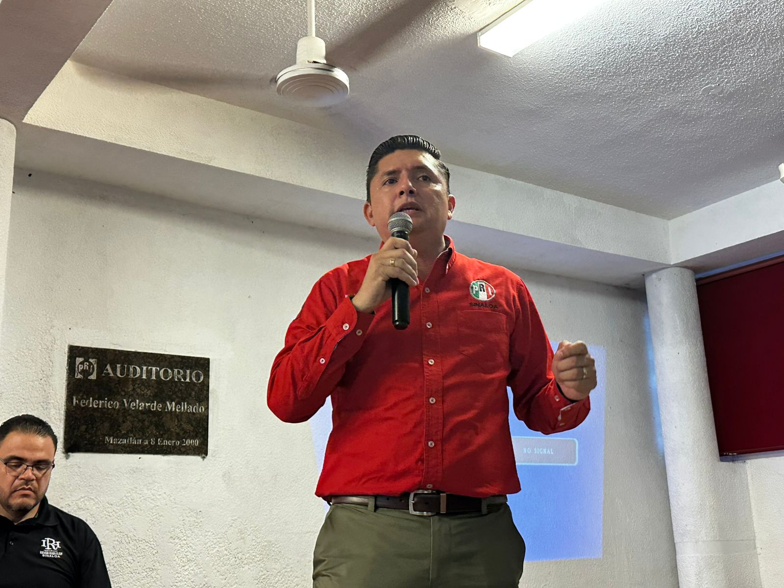 César Emiliano Gerardo Lugo, presidente del PRI en Sinaloa