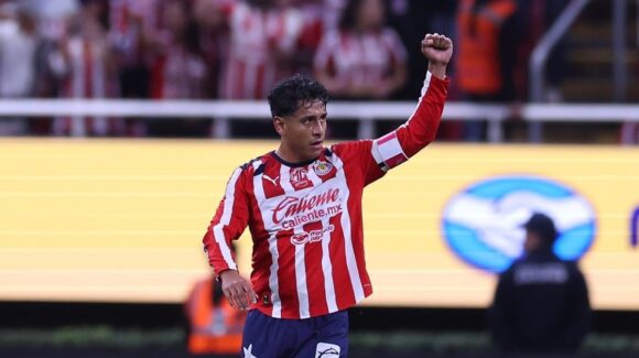 Chivas golean en el Clásico Tapatío; Tigres y Cruz Azul suman triunfos en la Liga MX