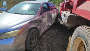 choque entre camion y automovil en guasave sin