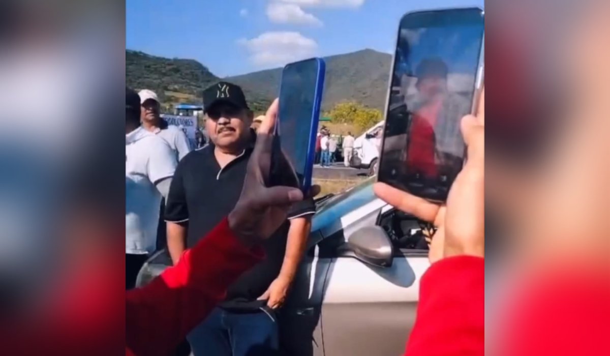Chuy Lizárraga en bloqueo de agricultores en Michoacán