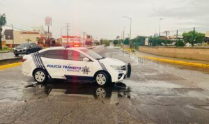 cierre de vialidades por lluvias en mazatlan