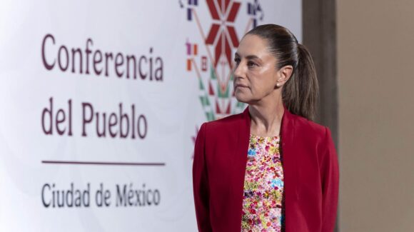 ¡Es falso! Sheinbaum niega de nueva cuenta que la Ley de Inteligencia sea ‘espionaje’