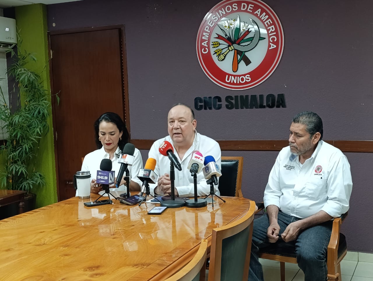 Miguel Ángel López Miranda e Irma Moreno Ovalles