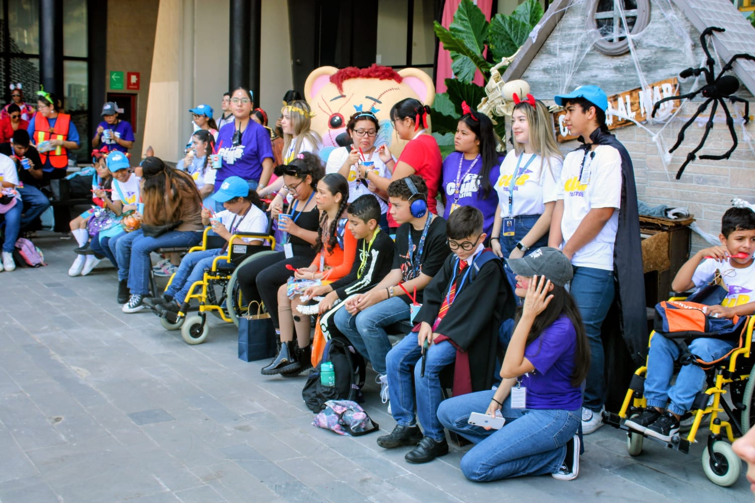 Concierto organizado por Hersa, Teletón Sinaloa y Escuela de Canto de Mazatlán