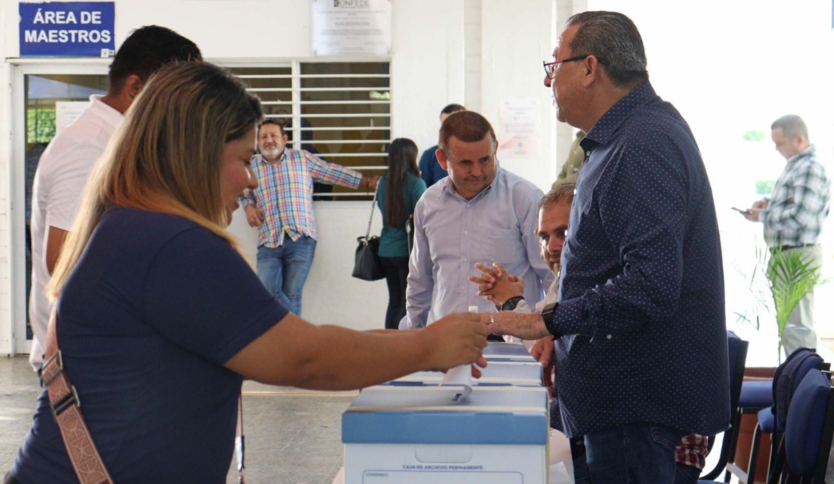 Consuta por reingeniería financiera de la UAS en Sinaloa
