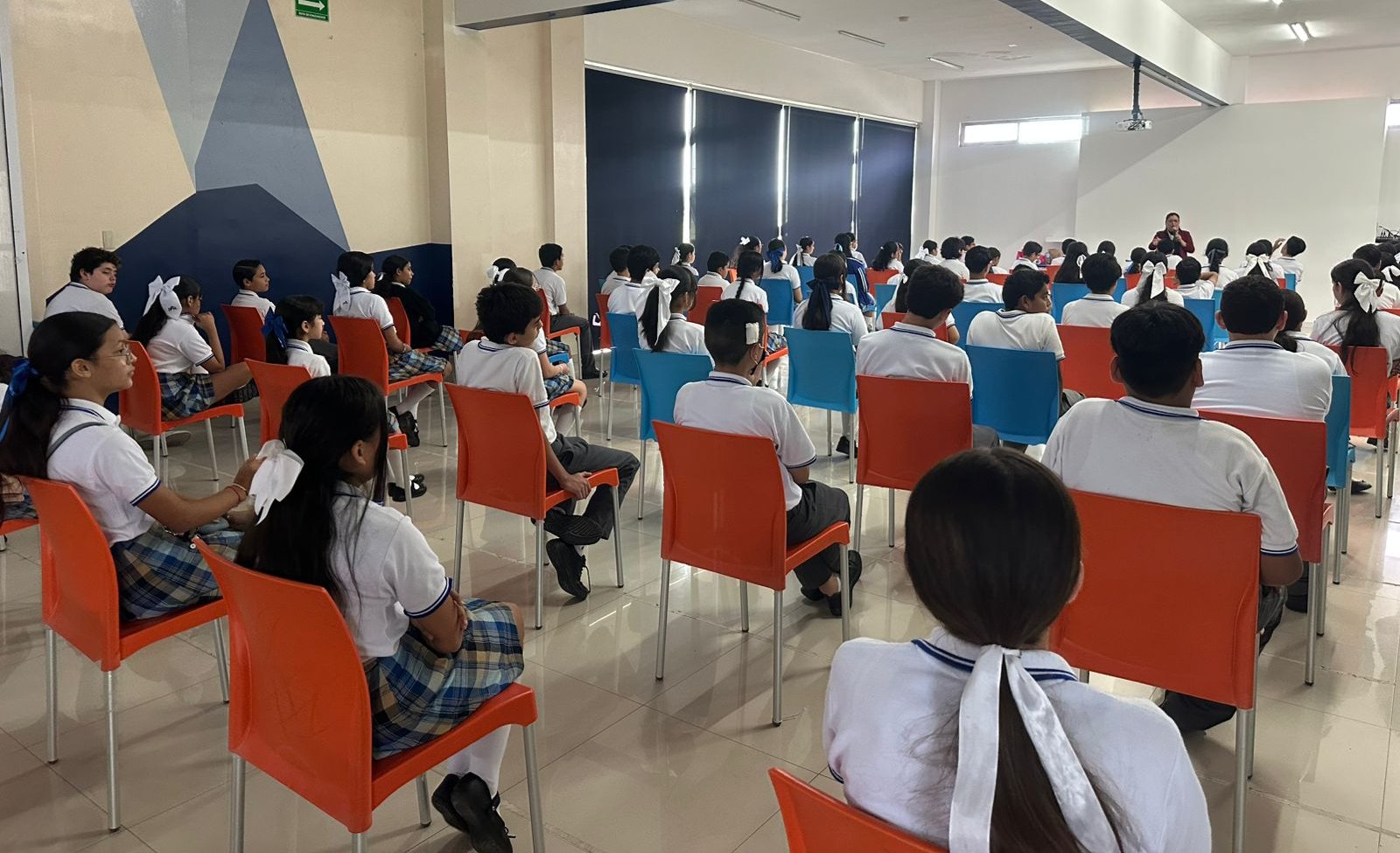 convenian el imju y el Instituto Pedagógico Hispanoamericano