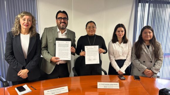 Para agilizar trámites y mejorar la atención, alcalde de Culiacán firma convenio con Gobierno Federal