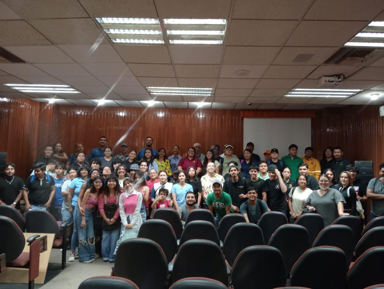 Conversatorio ambiental sobre la Meseta de Cacaxtla