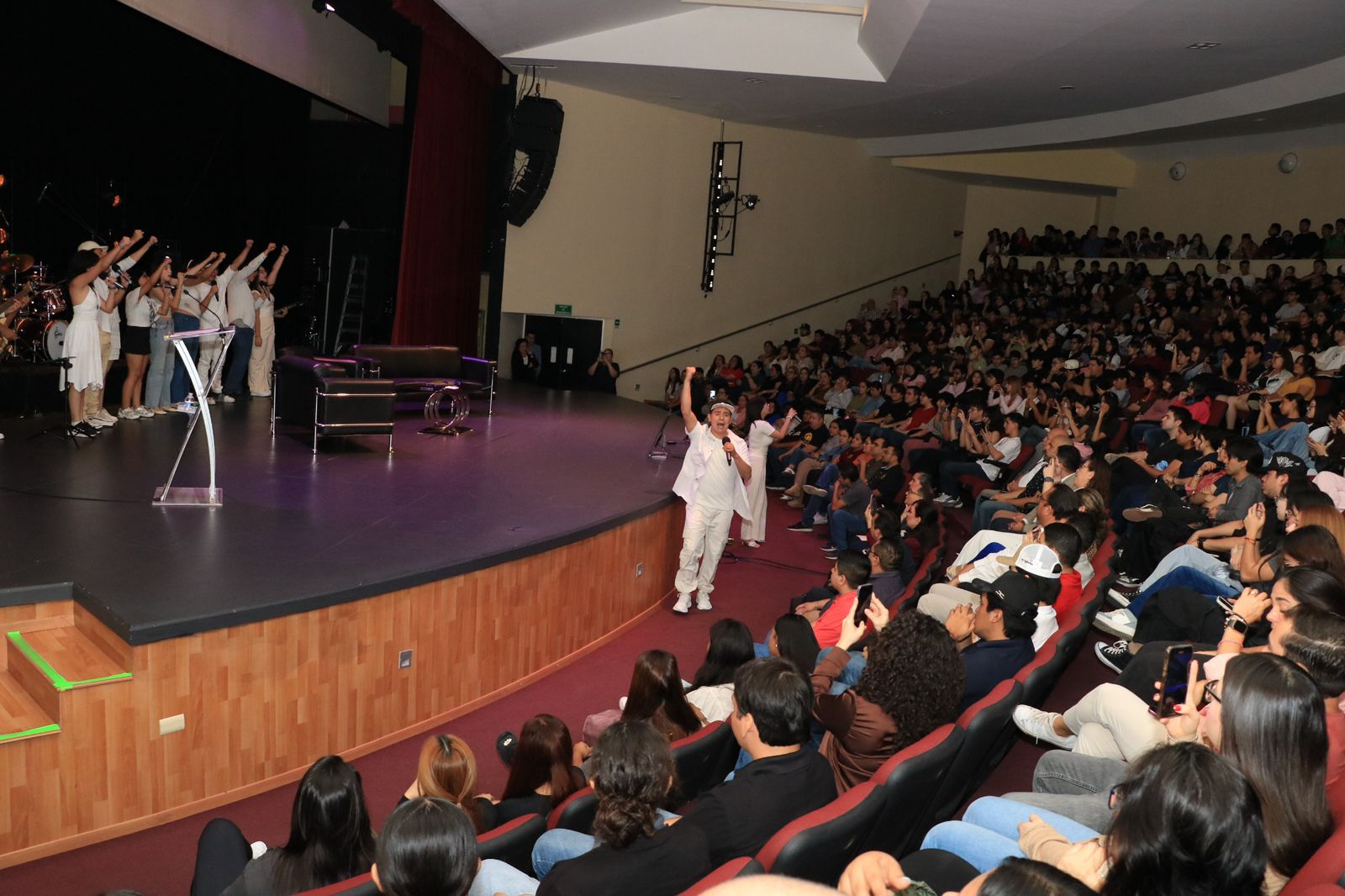 Realizan conversatorio por la paz en la UAdeO Culiacán