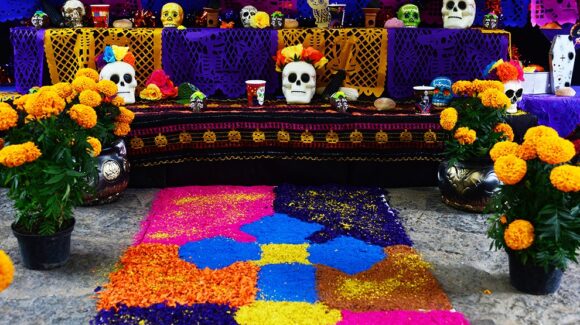 Escuinapa, Sinaloa también convoca a jóvenes a celebrar el Día de Muertos con arte, color y tradición