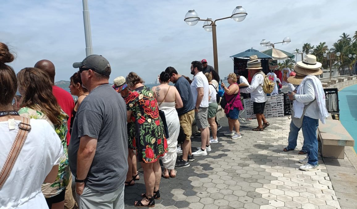 cruceristas en mazatlan