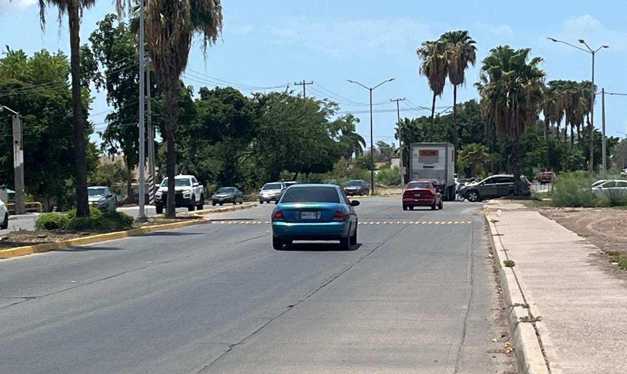 Instalarán semáforos en cruces viales de Los Mochis, Sinaloa