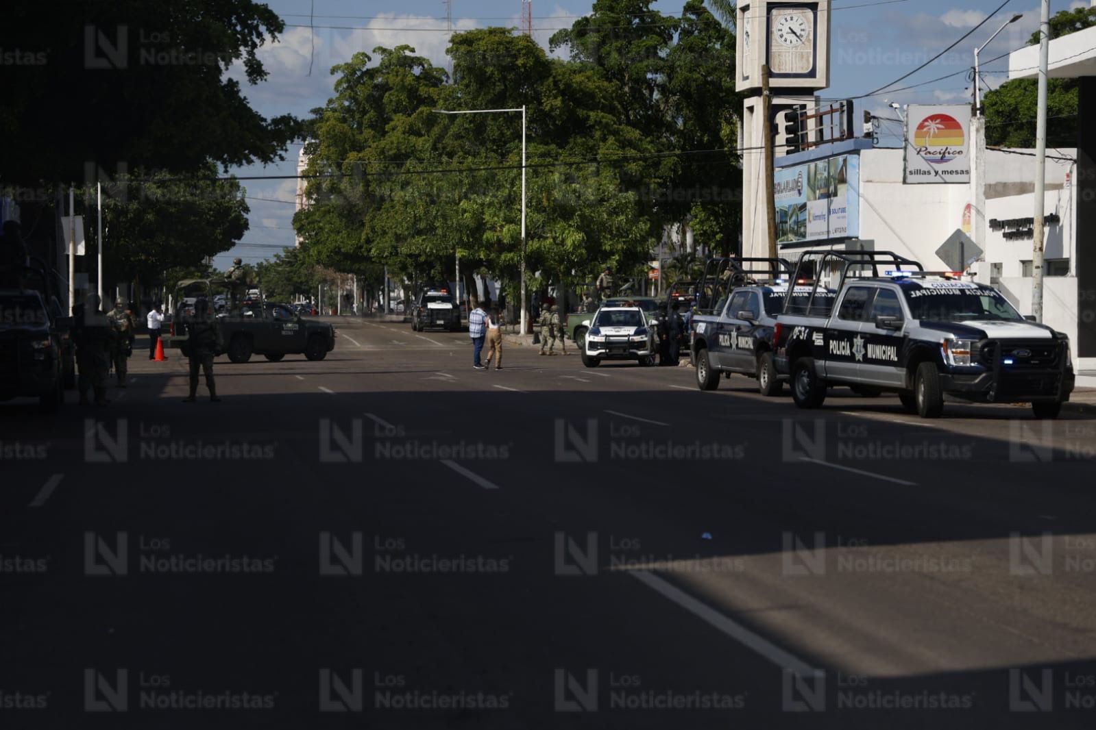 Cuatro detenidos con arsenal en el centro de Culiacán
