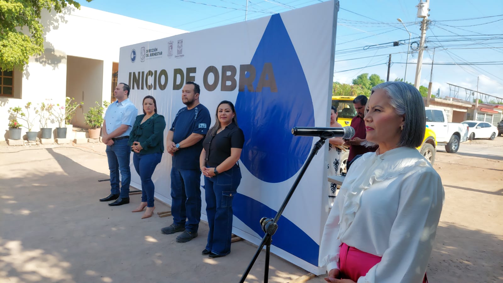Inicia rehabilitación de drenaje en la colonia 10 de Mayo, en Guamúchil