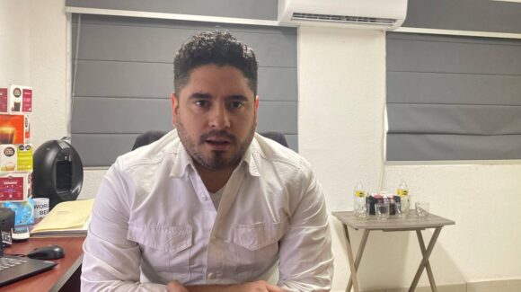 Director jurídico del Ayuntamiento de Guasave, Sinaloa, ya atiende casos de comerciantes negados a pagar vía pública