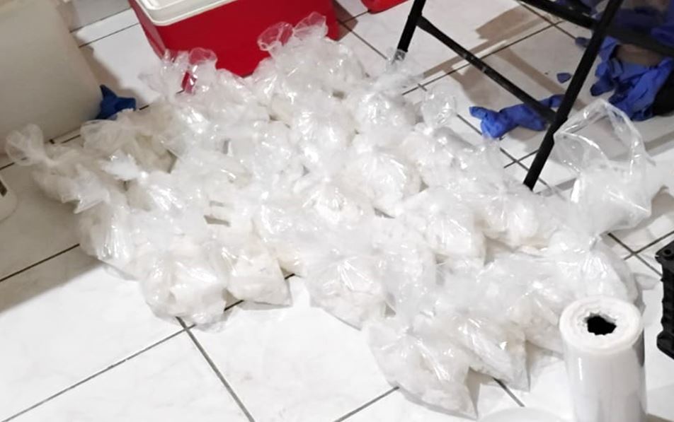 decomiso en narcolaboratorio de cosala sinaloa bolsas