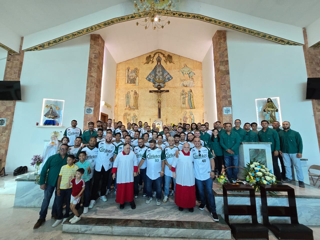 Cañeros de Los Mochis en la Parroquia de San Juan de los Lagos