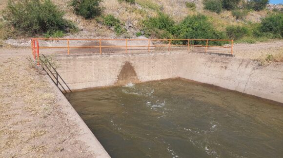Realizan desfogue a la presa Eustaquio Buelna en Guamúchil, Sinaloa, tres días después de sembrar alevines