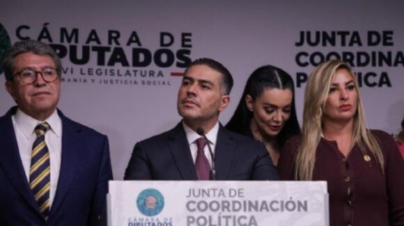 “Batichicas” en la Cámara: Diputadas pelean lugar junto a Harfuch y video se hace viral
